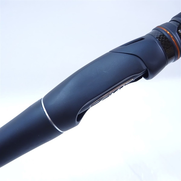 ２４ポイズンアドレナ２６６Ｌ